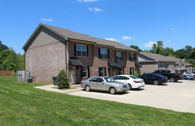 2 Bedroom 1.5 Bathroom Townhome!!! - 1214 Ashridge Drive, Clarksville, TN 37042