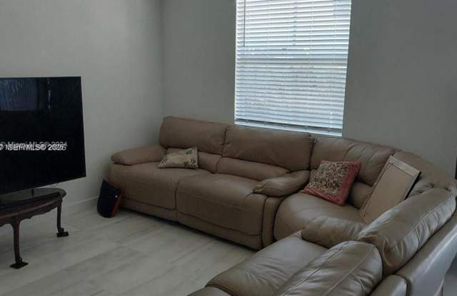 1790 SE 7th Terrace 1790, Homestead, FL 33034