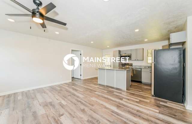 6704 Bay Circle Drive