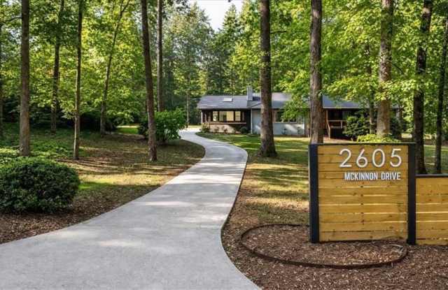 2605 McKinnon Drive