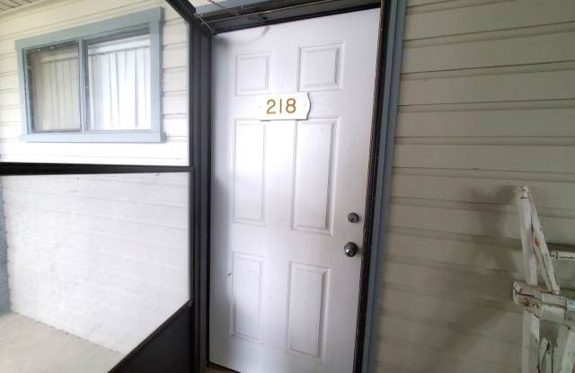 580 Pleasure Island Blvd #218, Port Arthur TX 77640
