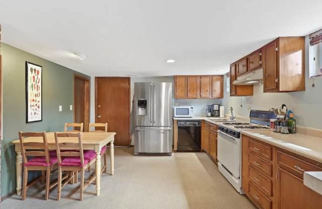 1362 South Clarkson Street,