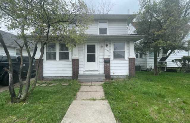 1141 N. College St
