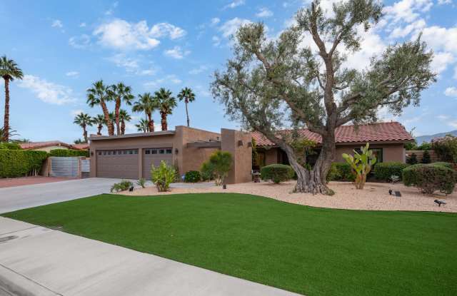 1289 E Caleta Way