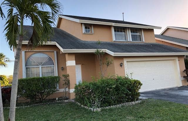 12240 NW 32ND MNR - 12240 Northwest 32nd Manor, Sunrise, FL 33323