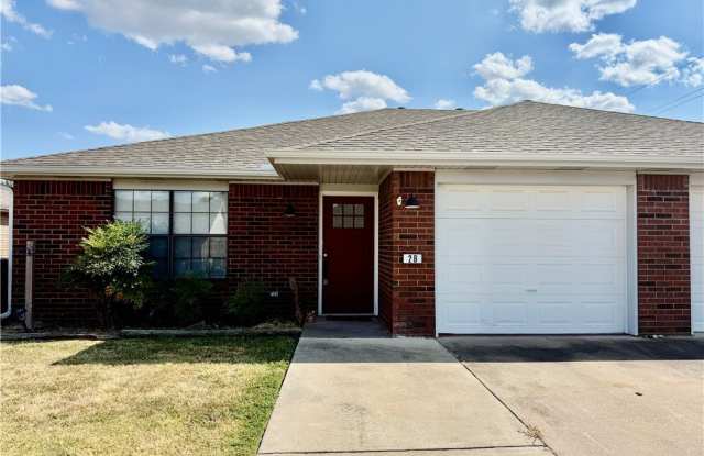 2 Holly Drive