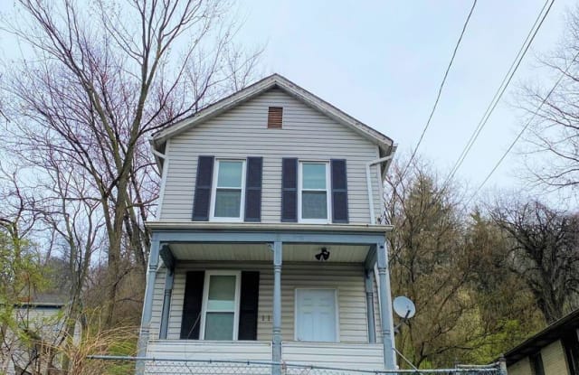 1121 Kirkpatrick Avenue - 1121 Kirkpatrick Avenue, North Braddock, PA 15104