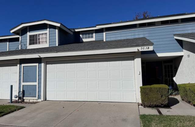 2 Bedroom 2.5 Bath in the Beautiful City of Corona