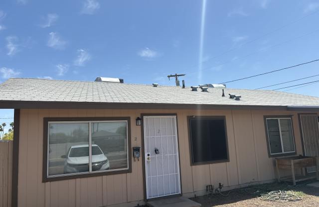 Photo of 7241 N 54th Ave. - 2