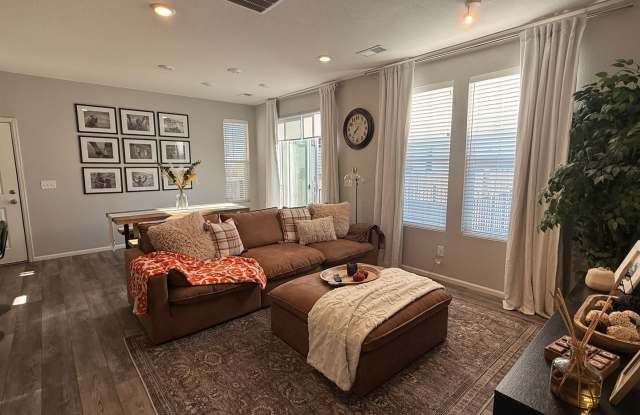 Modern 3 Bed - 2.5 Bath - Baseline - $500 Off First Months Rent!