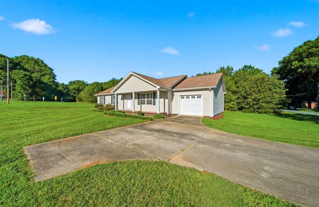 Updated One‑Story Home in Prime Conover Location