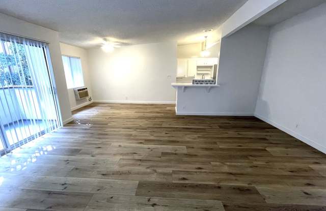 Photo of 3615 Keystone