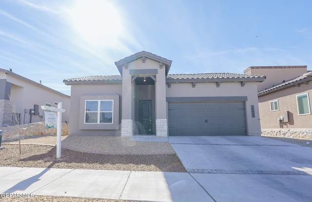 Photo of 13652 GLEN VISTA Lane