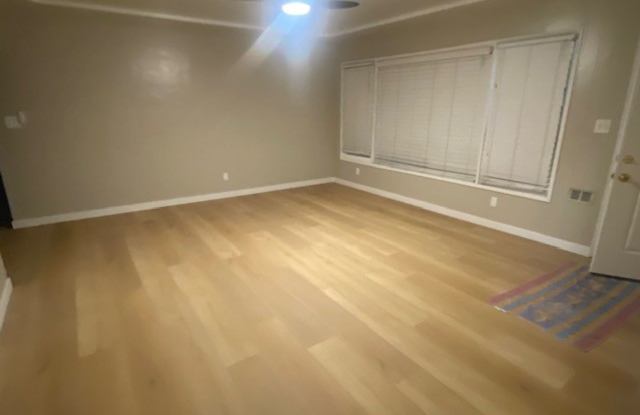 7186 Central Ave -1