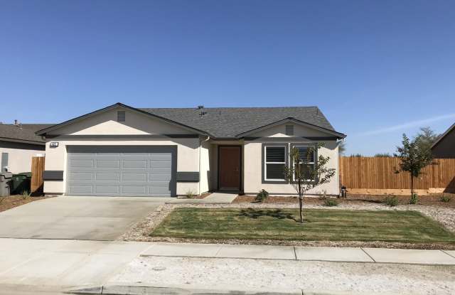 422 SAN LUIS OBISPO ST, LOS BANOS: 4 Beds 2 Baths