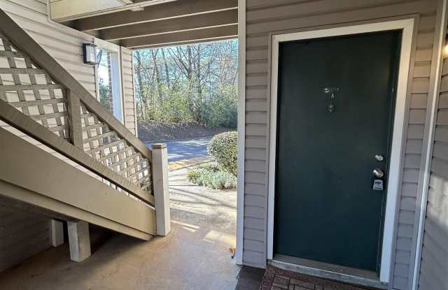 Photo of 6620 Willow Pointe Drive