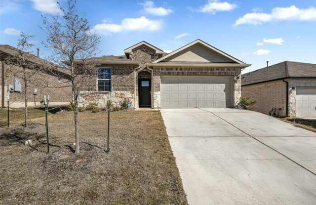 121 Mackinac Lane