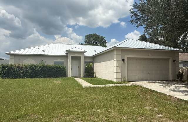Family Home waiting for you.