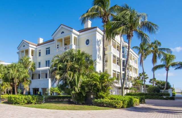 600 Beachview Drive