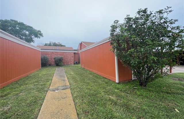 Photo of 3705 Thornberry Court