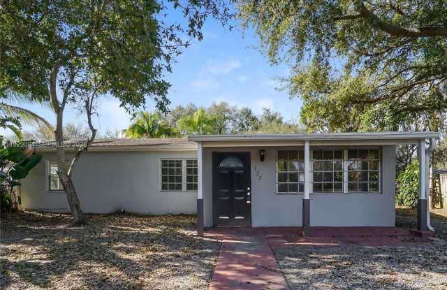 Photo of 122 Allen Rd