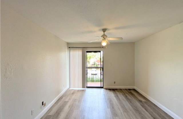 2855 Winkler Avenue unit: 116