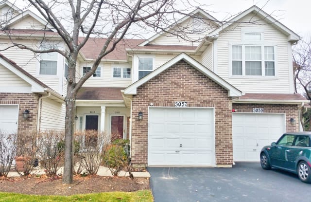 3057 Kentshire Circle - 3057 Kentshire Circle, Naperville, IL 60564