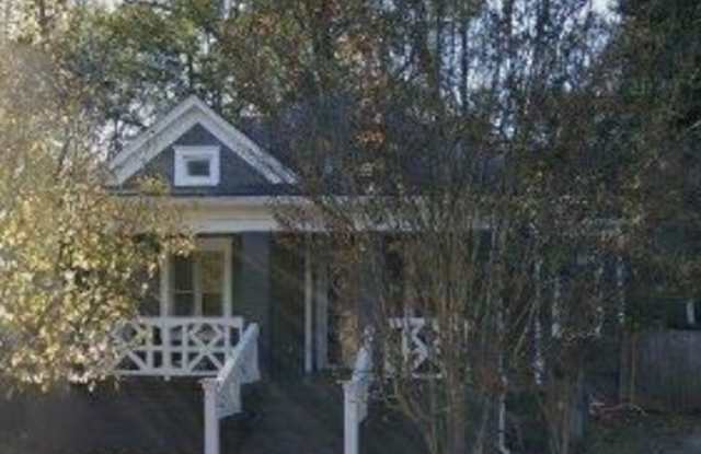 Photo of 1443 Metropolitan Pkwy SW