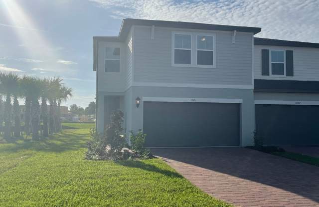 3BR/2.5BA Townhouse in Greens at Forest Lake in Ocoee!