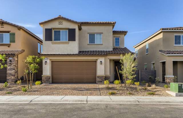 A Spectacular New Home with Solar Panels!