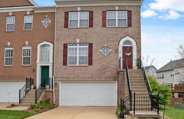 7261 CASTLEFIELD WAY - 7261 Castlefield Way, Springfield, VA 22150