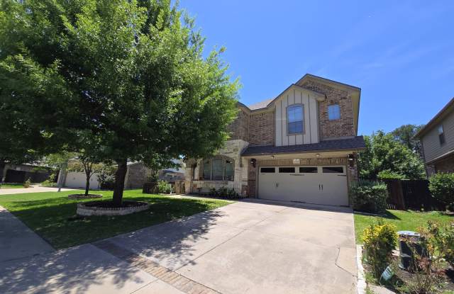 2729 Mirasol Loop