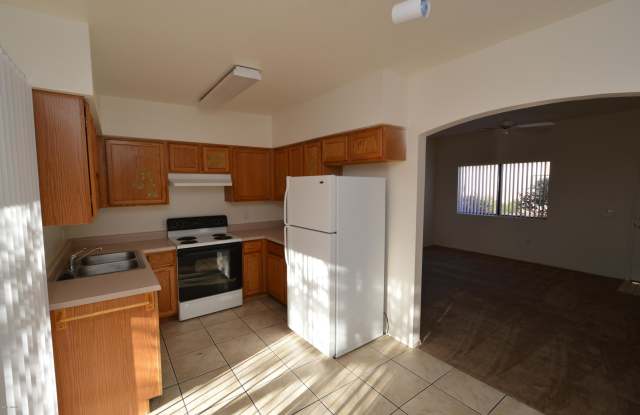 4420 E Pima Street unit: 1