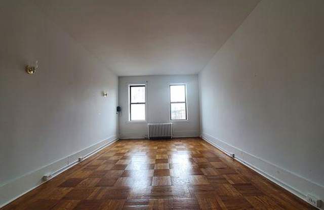 45 East Mosholu Parkway North