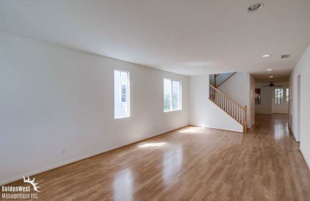 6949 Catamaran Drive