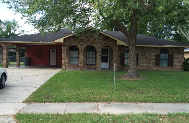 16124 Batavia Ave. - 16124 Batavia Avenue, Old Jefferson, LA 70817