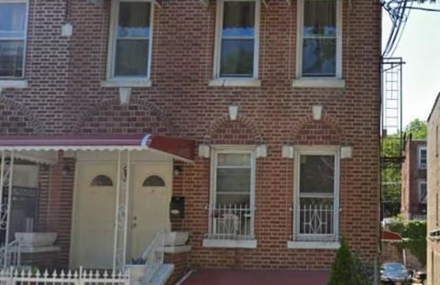 633 Commonwealth Avenue - 633 Commonwealth Avenue, Bronx, NY 10473