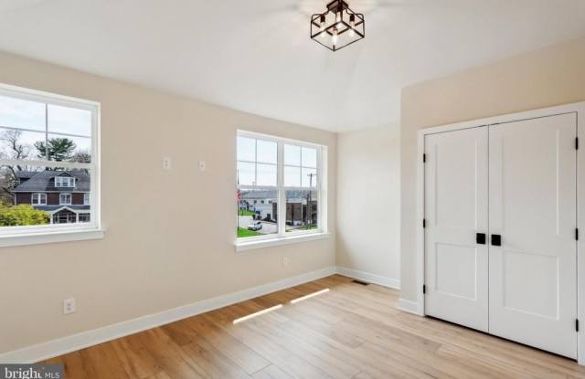 1236 BUTLER PIKE PIKE #