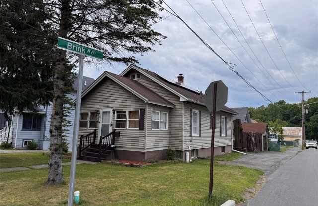 109 Lake Avenue