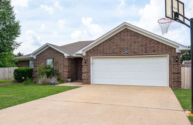 2860 York Lane