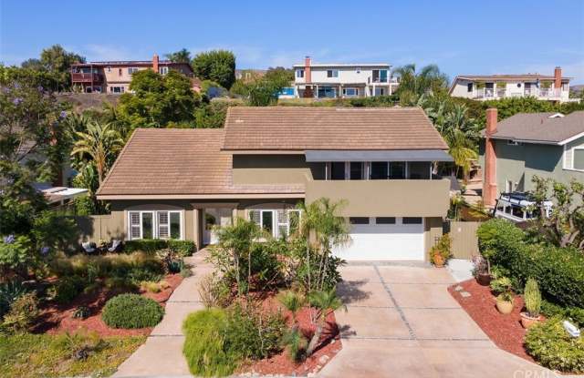 33832 Calle Conejo