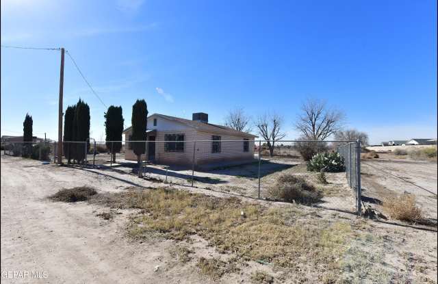 11760 Flor Maguey Road