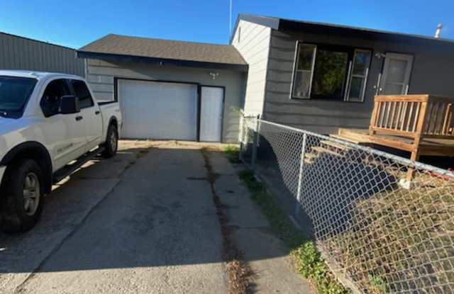 Photo of 1747 Old Hardin Road - 1