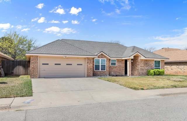 3309 Edgemont Dr