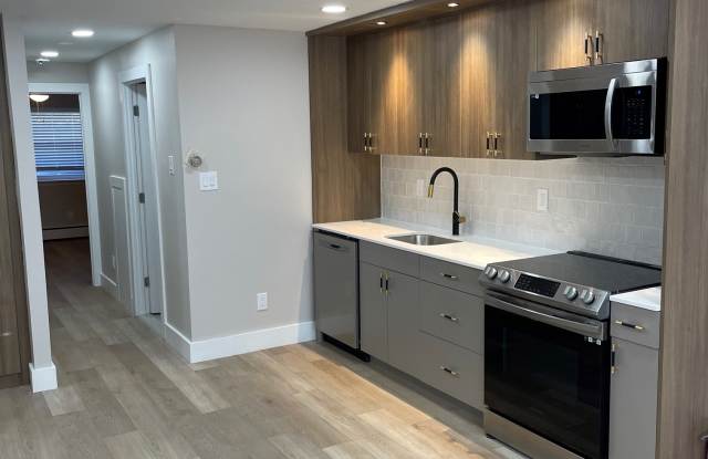 Photo of Poplar Street Apartments