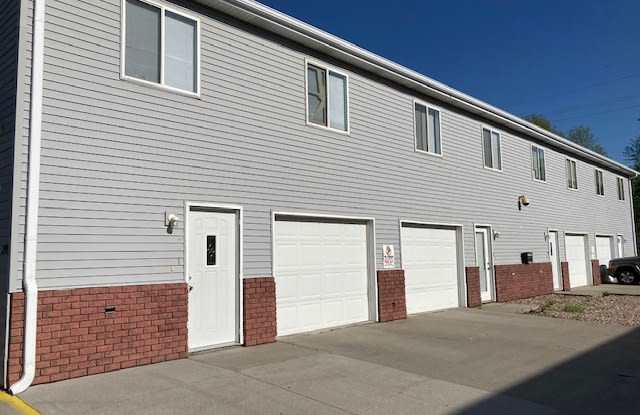 2923 West Louise Street