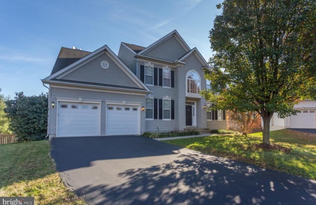 711 SEATON COURT SE - 711 Seaton Court Southeast, Leesburg, VA 20175