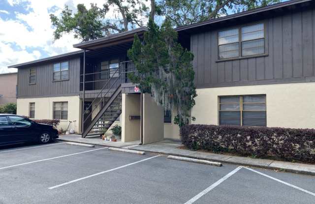 Photo of South Insula 1112 South Blvd