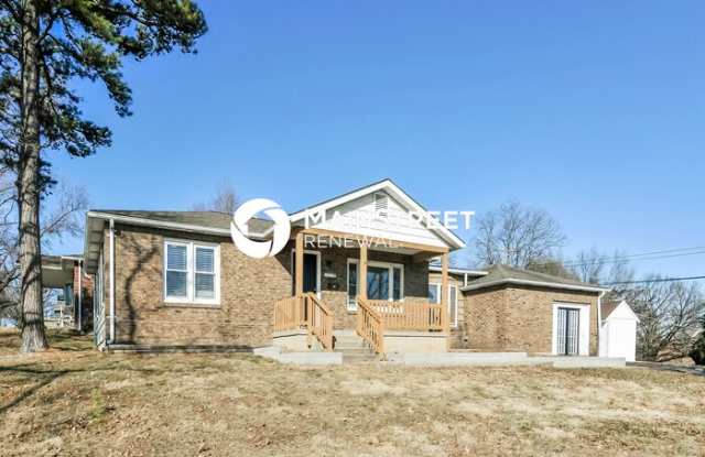 1319 North Third Street