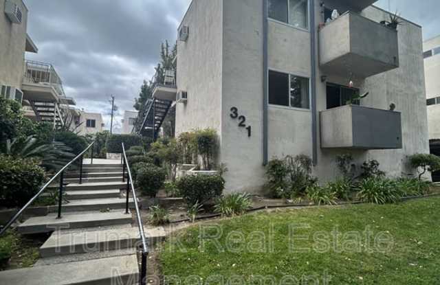 321 E Tujunga Ave
